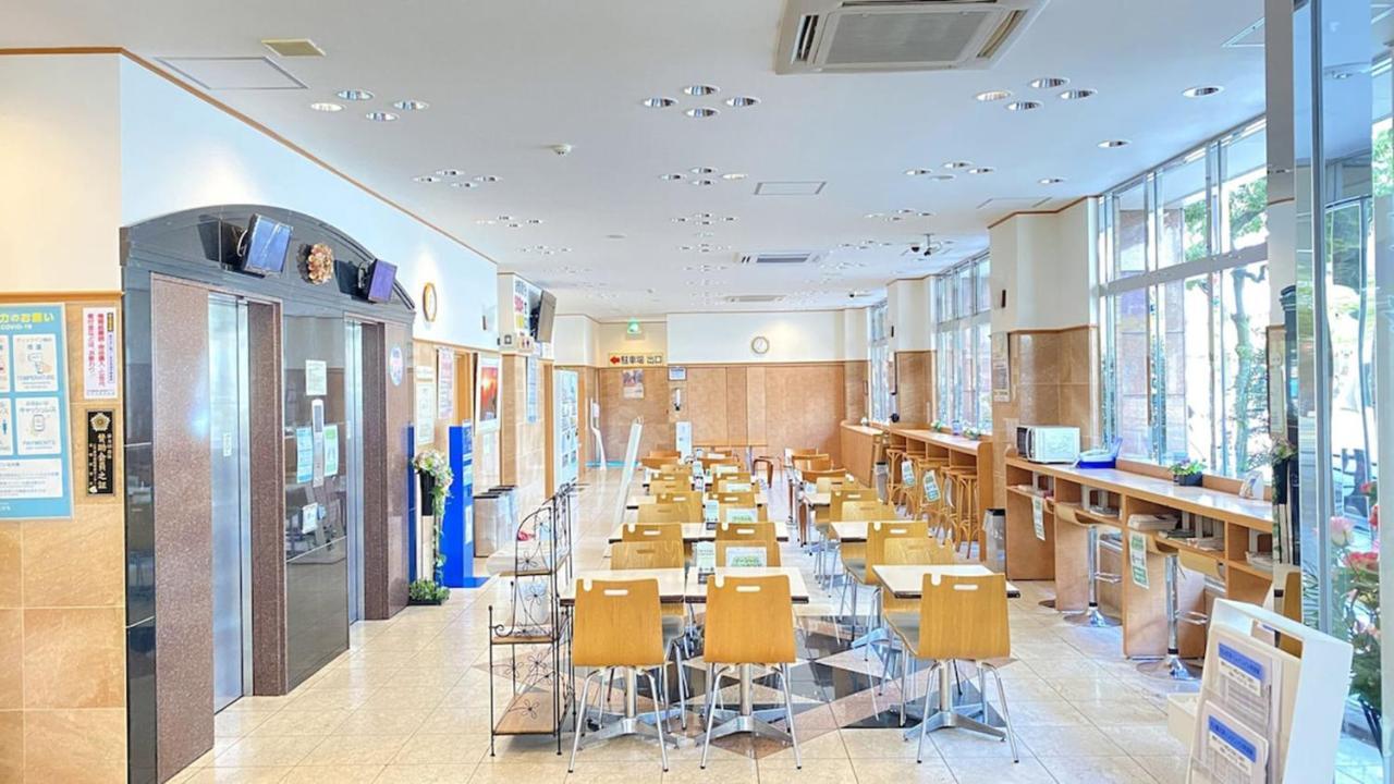 Toyoko Inn Matsuyama Ichibancho Zewnętrze zdjęcie