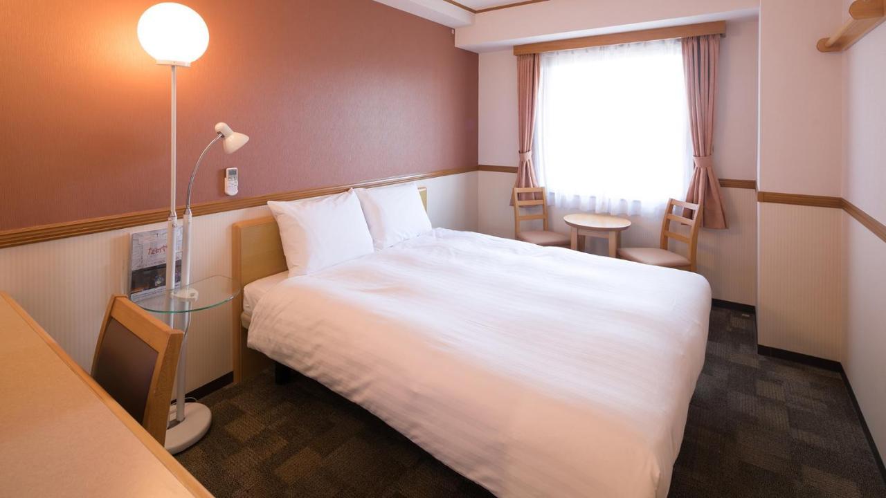 Toyoko Inn Matsuyama Ichibancho Zewnętrze zdjęcie