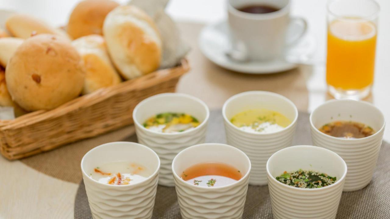 Toyoko Inn Matsuyama Ichibancho Zewnętrze zdjęcie