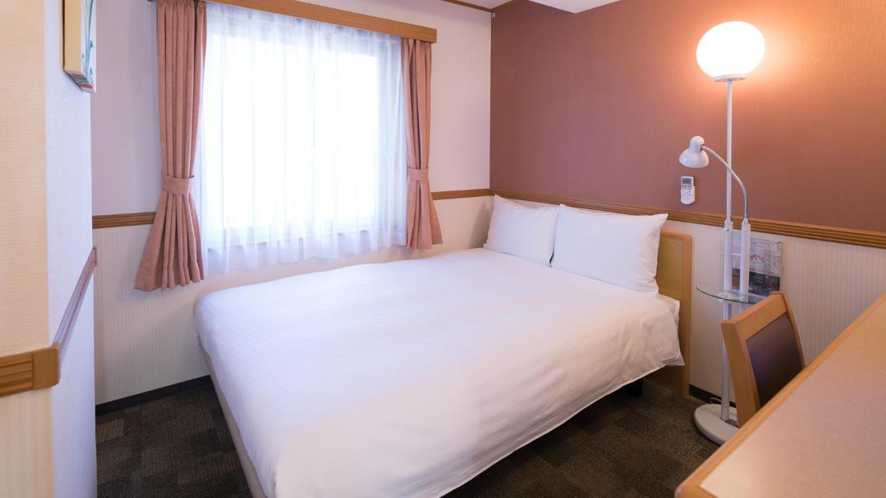 Toyoko Inn Matsuyama Ichibancho Zewnętrze zdjęcie