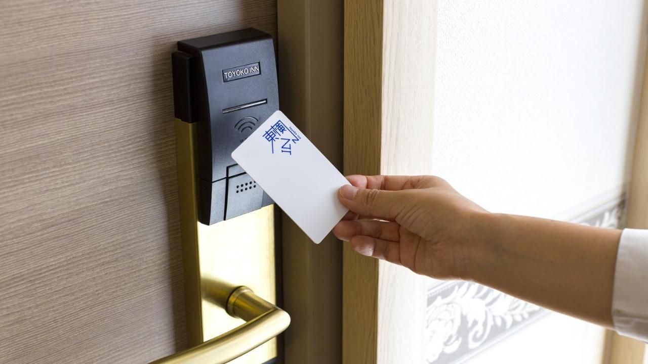 Toyoko Inn Matsuyama Ichibancho Zewnętrze zdjęcie
