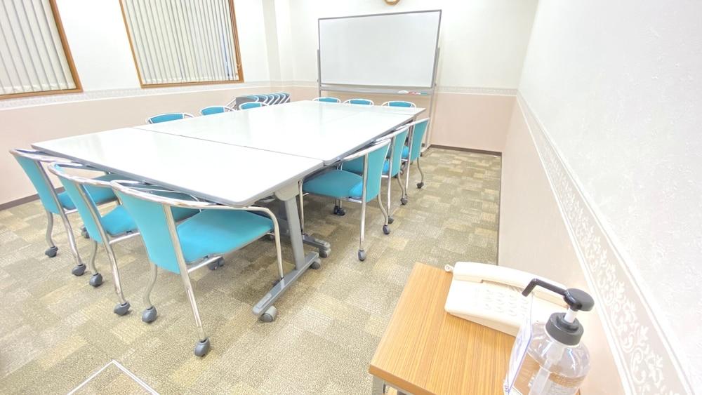 Toyoko Inn Matsuyama Ichibancho Zewnętrze zdjęcie